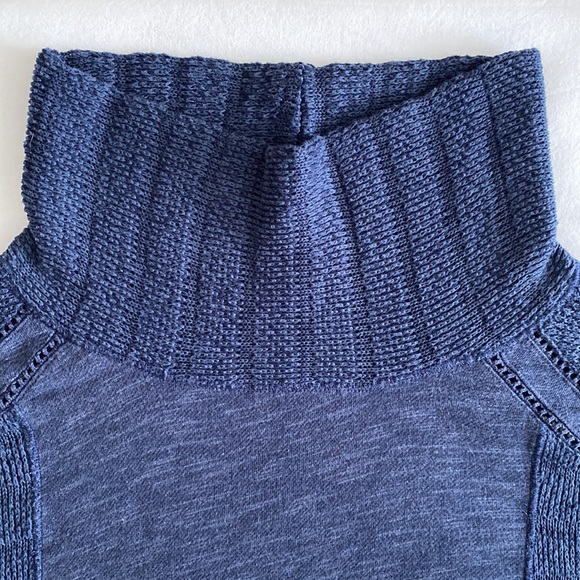 Lucky Brand Cowl neck knit / jersey pullover hidden kangaro pocket - Picture 4 of 14